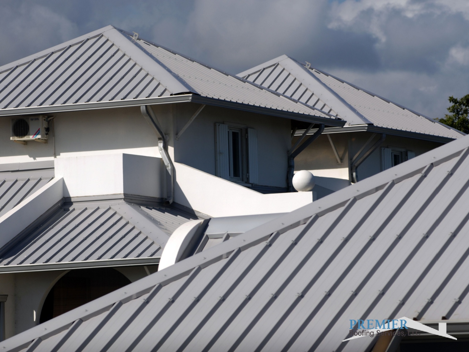 Where To Find A Superior Bonney Lake Metal Roofing Company