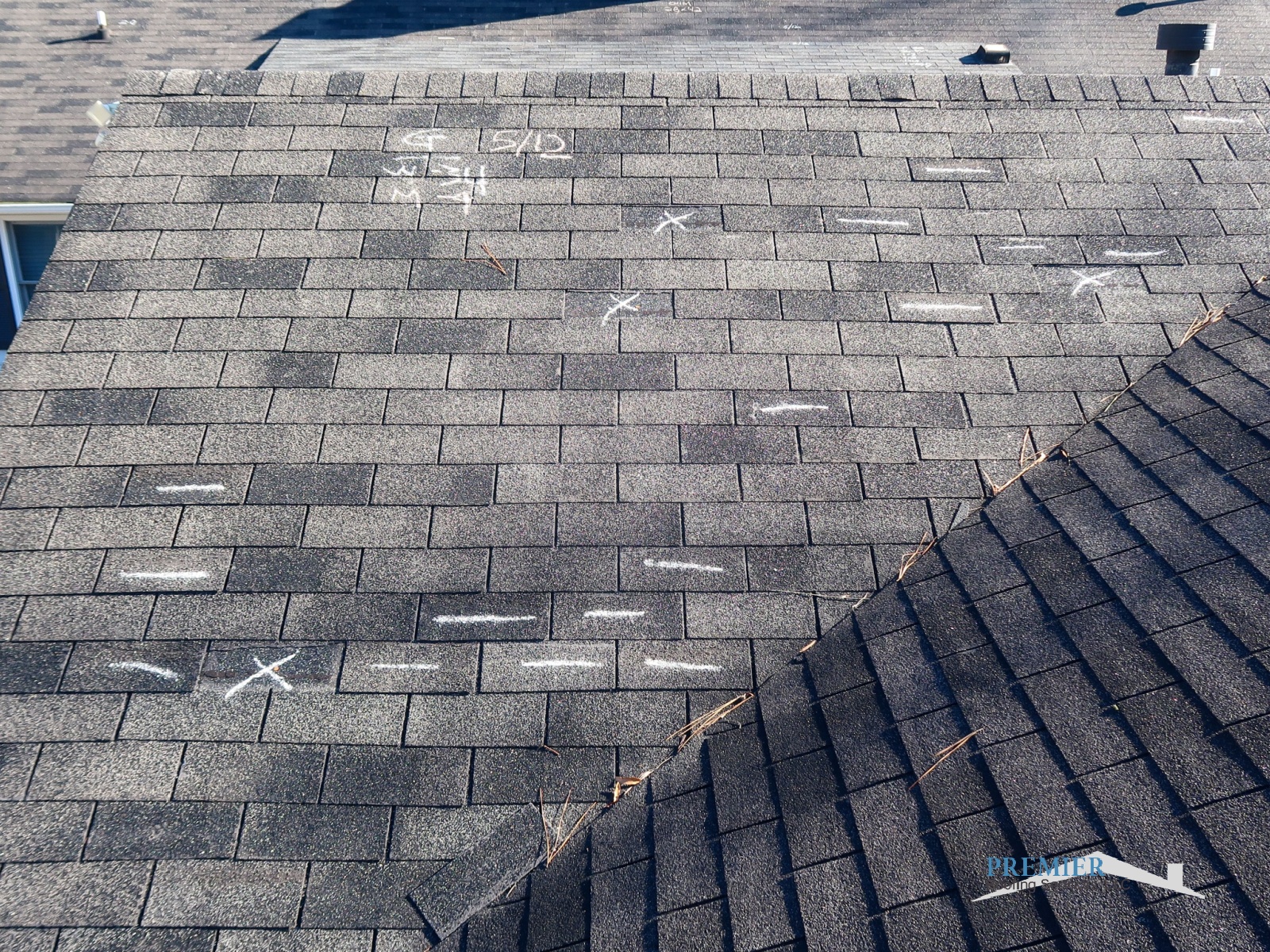 Navigating Roofing Insurance Claims with Expertise