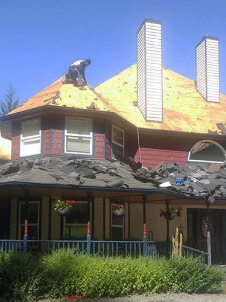 Emergency roof repair services in the Puget Sound